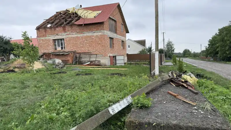 На Буковині виділять 1,5 млн грн на допомогу жителям після буревію